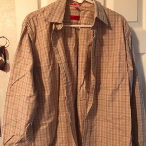 Mens Izod button down shirt tan with red stripes